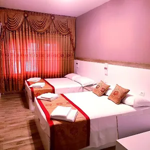  Oda ve Kahvaltı Venice Tour İtalya